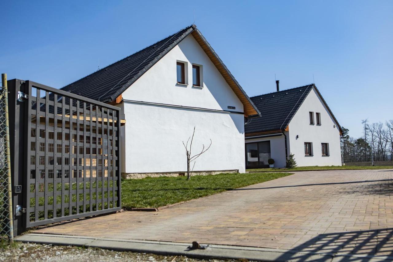 Dvorce * Stráž nad Nežárkou