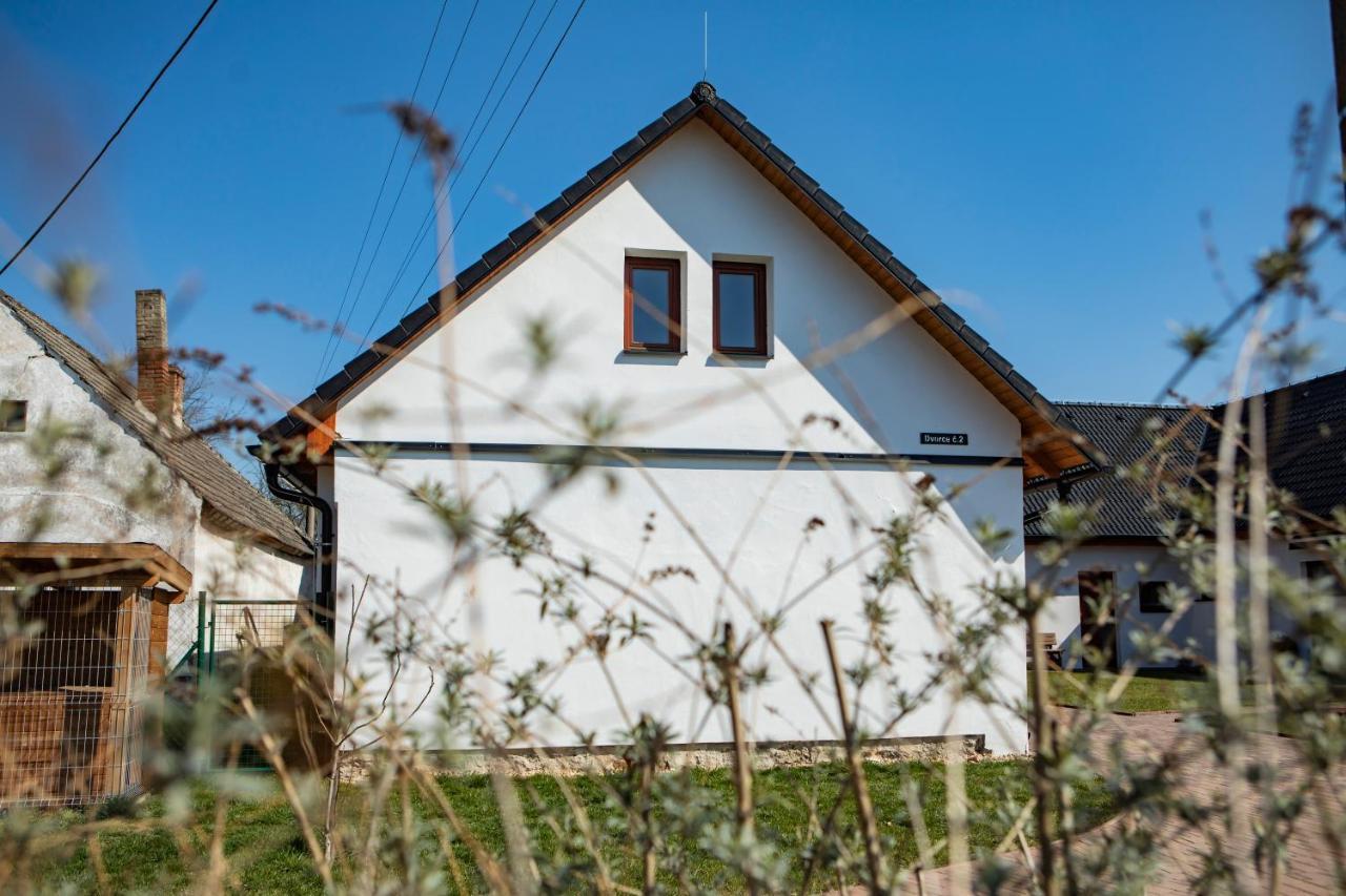 Dvorce Stráž nad Nežárkou